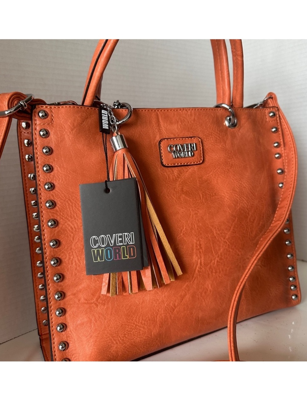 NWT Handbag/Shoulder Bag Coveri World.
